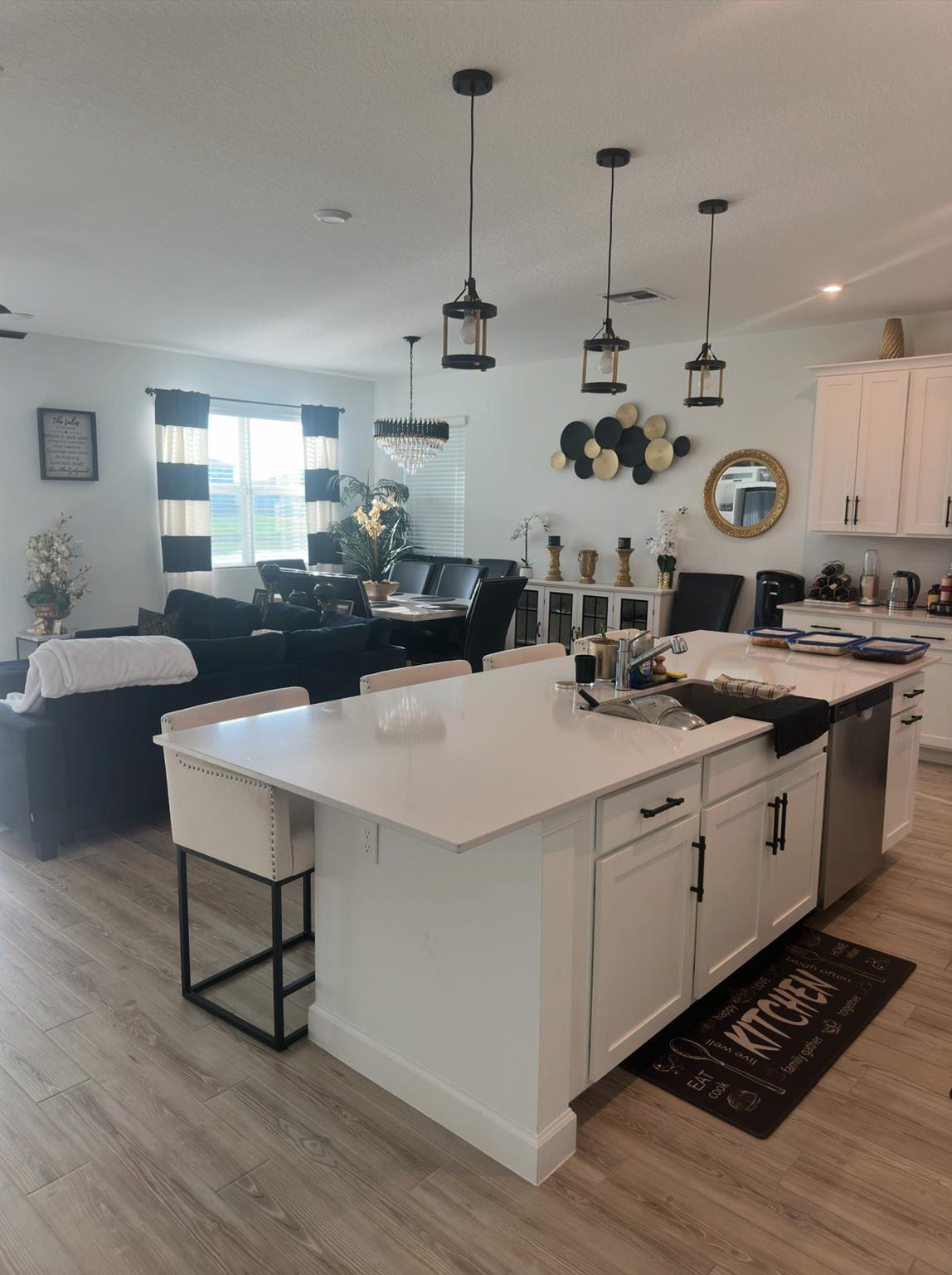 CADENCE PHASE II - Residential Lease