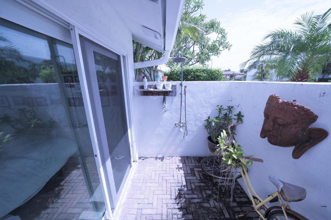 MARINELLO ESTATES/TROPIC ISLE - Residential