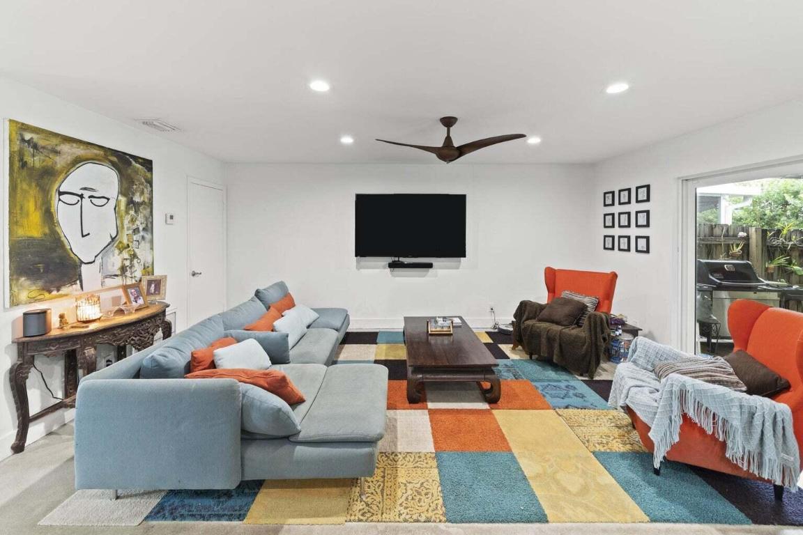 MARINELLO ESTATES/TROPIC ISLE - Residential