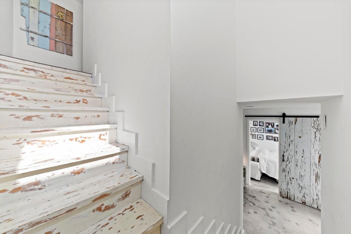 MARINELLO ESTATES/TROPIC ISLE - Residential