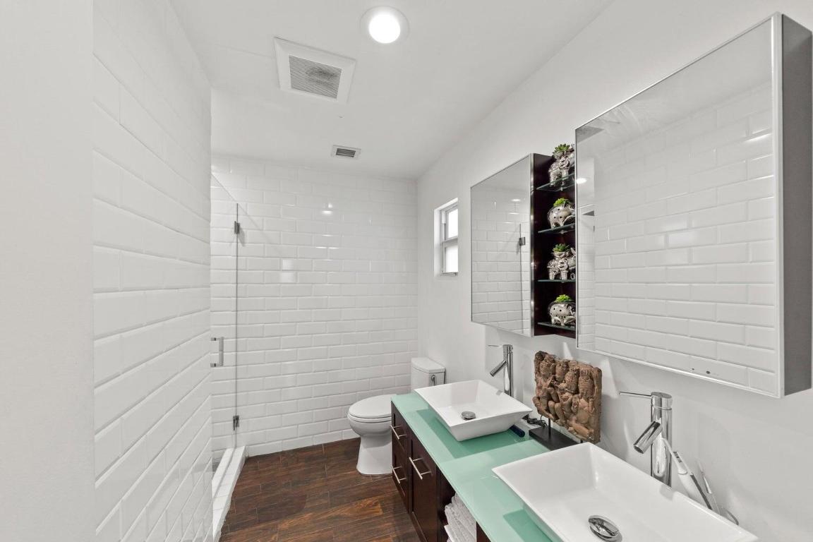 MARINELLO ESTATES/TROPIC ISLE - Residential