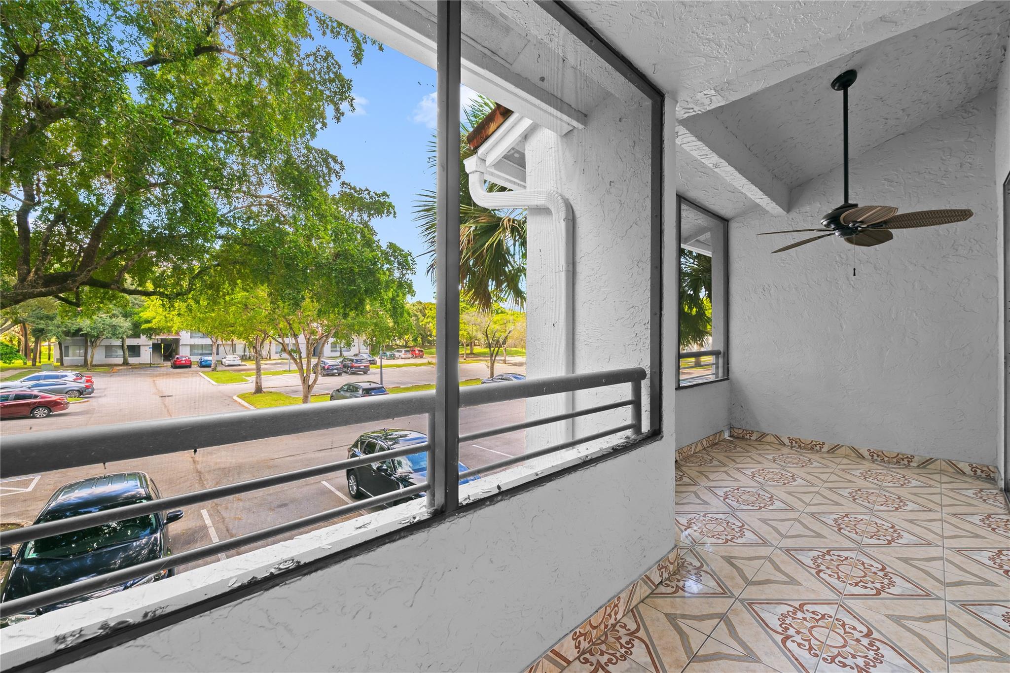 Coco Parc Condo - Residential Lease