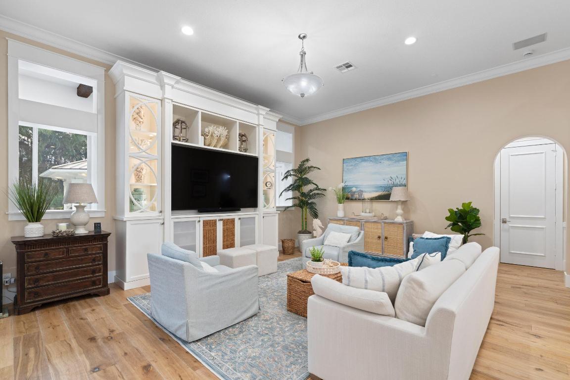 RIO POCO - Residential