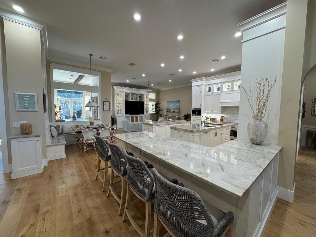 10196 Avenida Del Rio