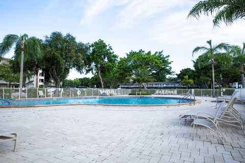 A home in Deerfield Beach