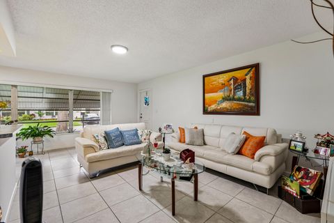 Tiny photo for 1044 NW 83rd Avenue #B59, Plantation, FL 33322 (MLS # B26016462)