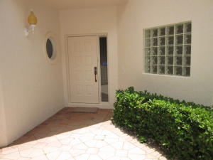 HAMMOCK POINT OF BOCA LAGO - Residential