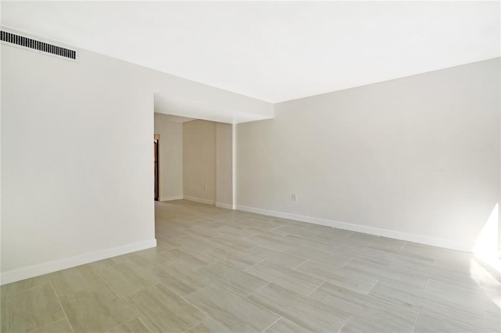 The Racquet Club - Residential