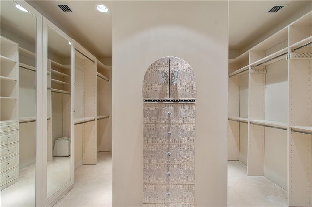 Sea Island - Residential