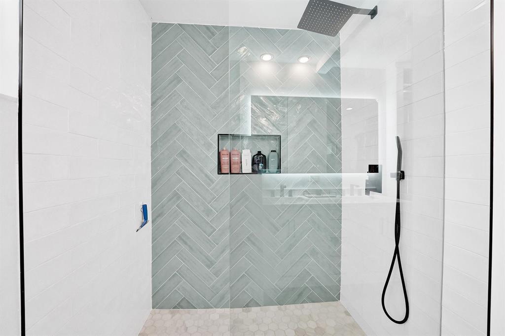 Garden Isles - Residential