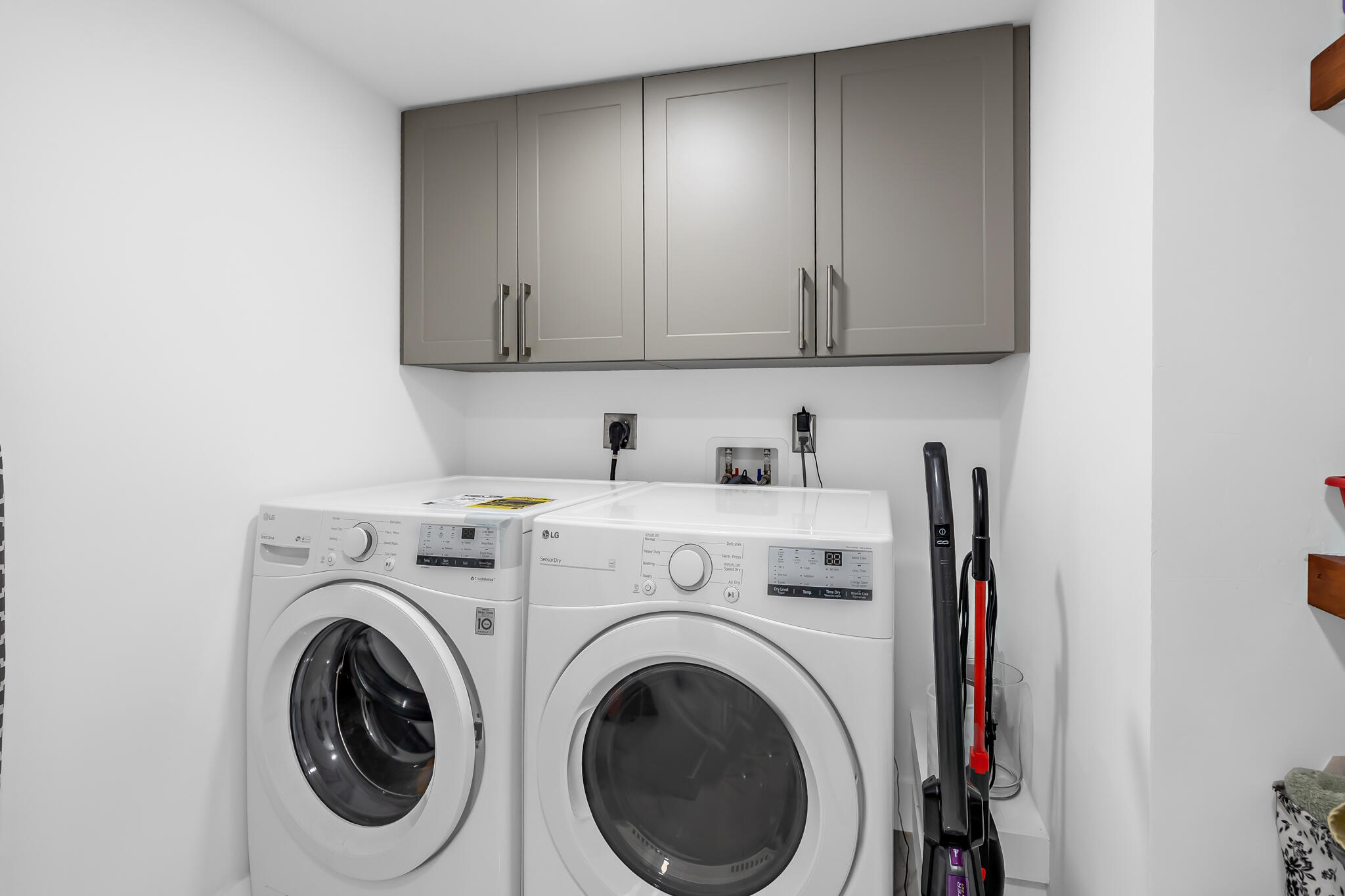 CYPRESS BEND CONDOMINIUM VI - Residential