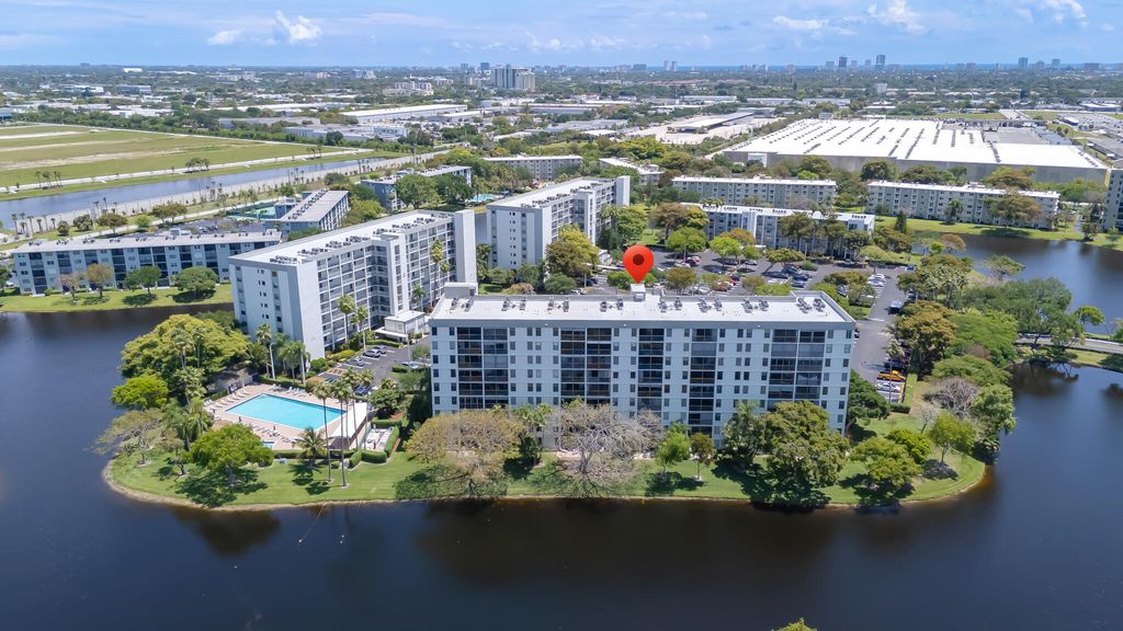 Photo of 2221 Cypress Island Drive #708, Pompano Beach, FL 33069 (MLS # B26018377)