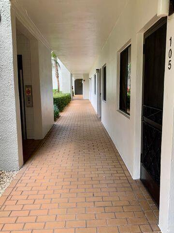 FOUNTAINS OF PALM BEACH C - Residential Lease