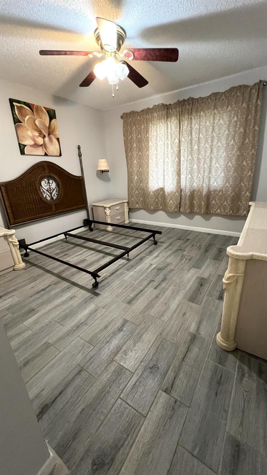 FOUNTAINS OF PALM BEACH C - Residential Lease