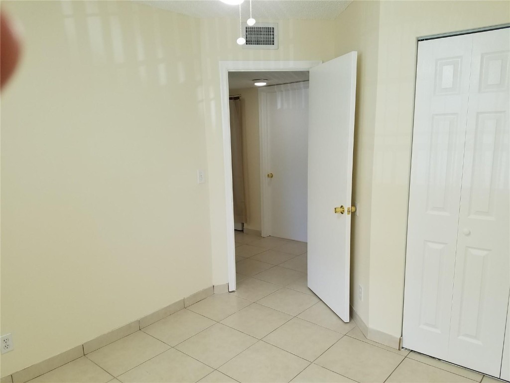 Forest Park South 1 - Residential Lease