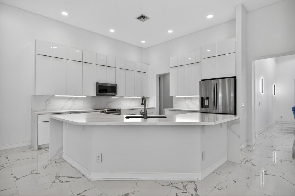 Photo of 14780 Horseshoe Trace, Wellington, FL 33414 (MLS # B26010558)