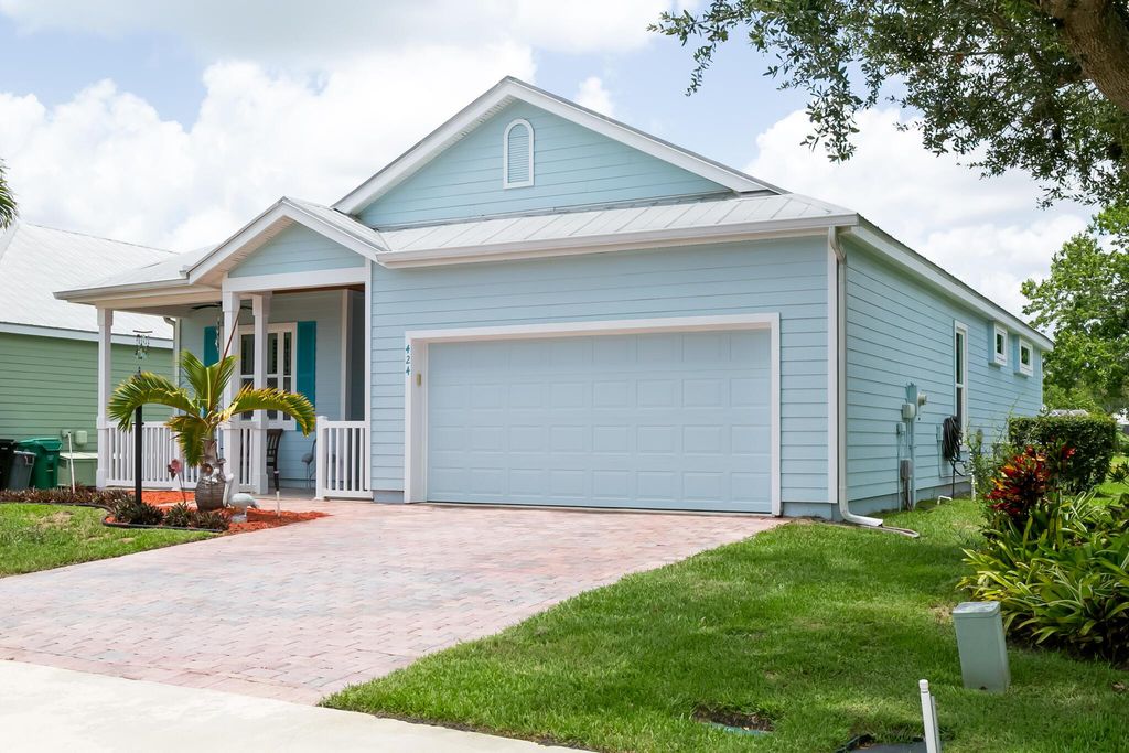 Photo of 424 NE Leaping Frog Way, Port Saint Lucie, FL 34983 (MLS # R11098399)