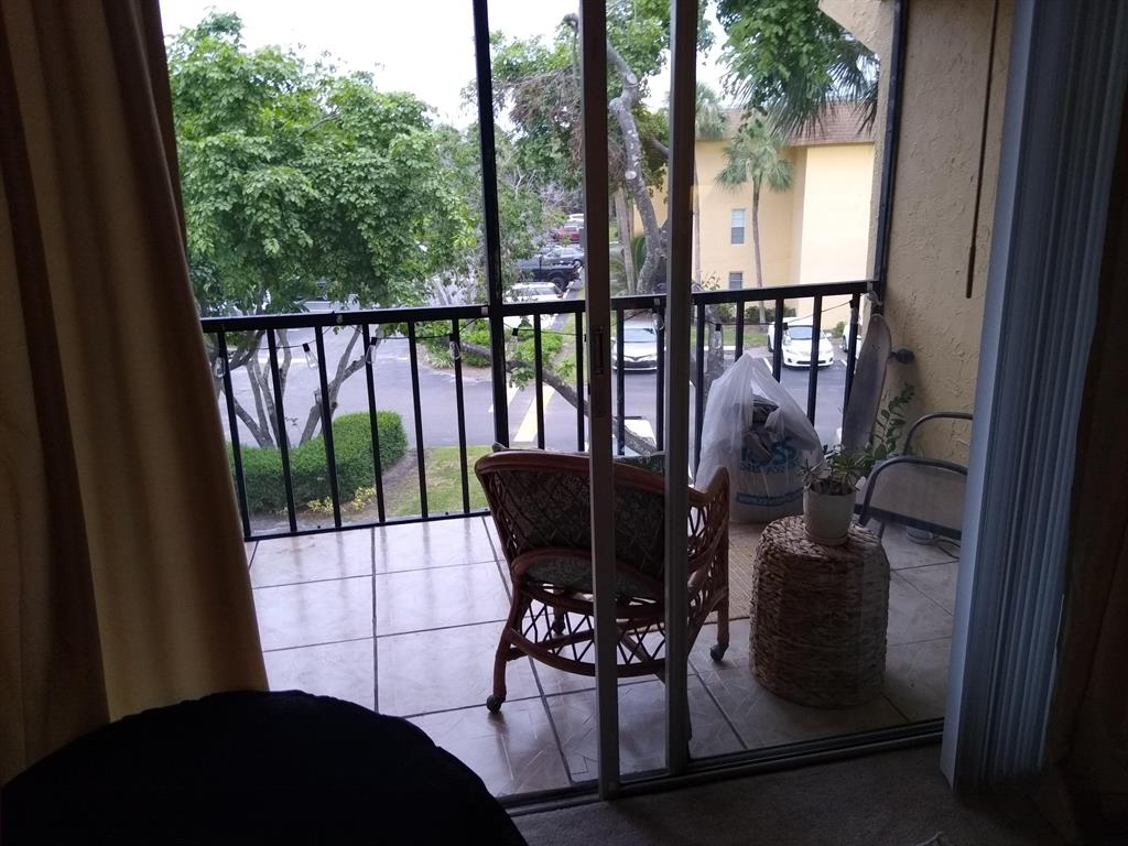 CASA DEL RIO CONDO - Residential