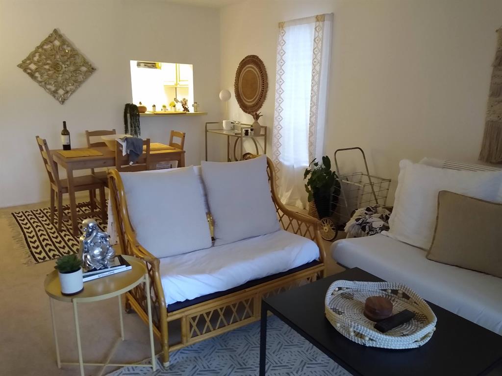 CASA DEL RIO CONDO - Residential