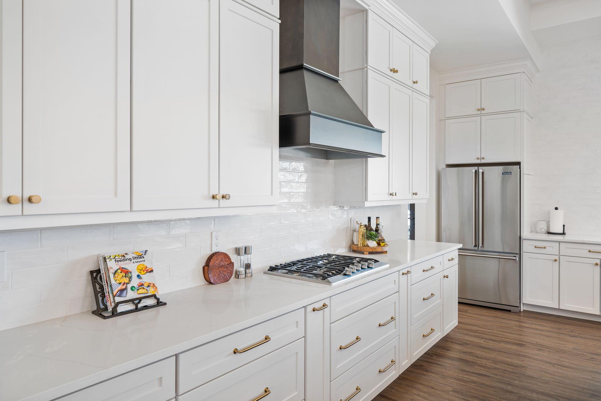 FOX GROVE (AKA MEADOW RUN - Residential