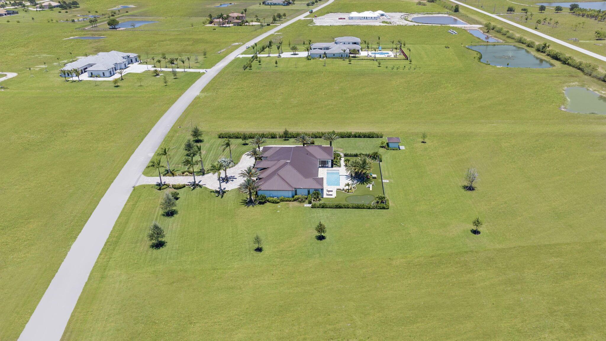 FOX GROVE (AKA MEADOW RUN - Residential