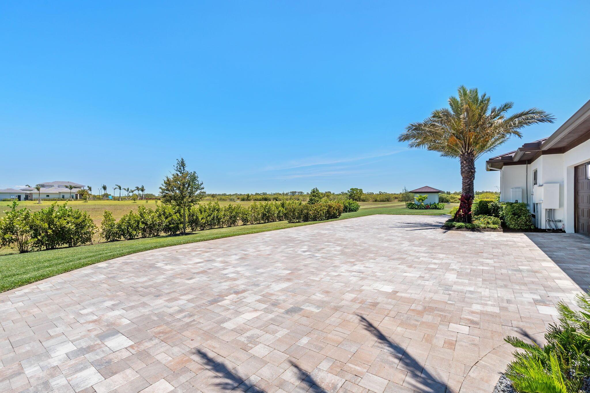 FOX GROVE (AKA MEADOW RUN - Residential