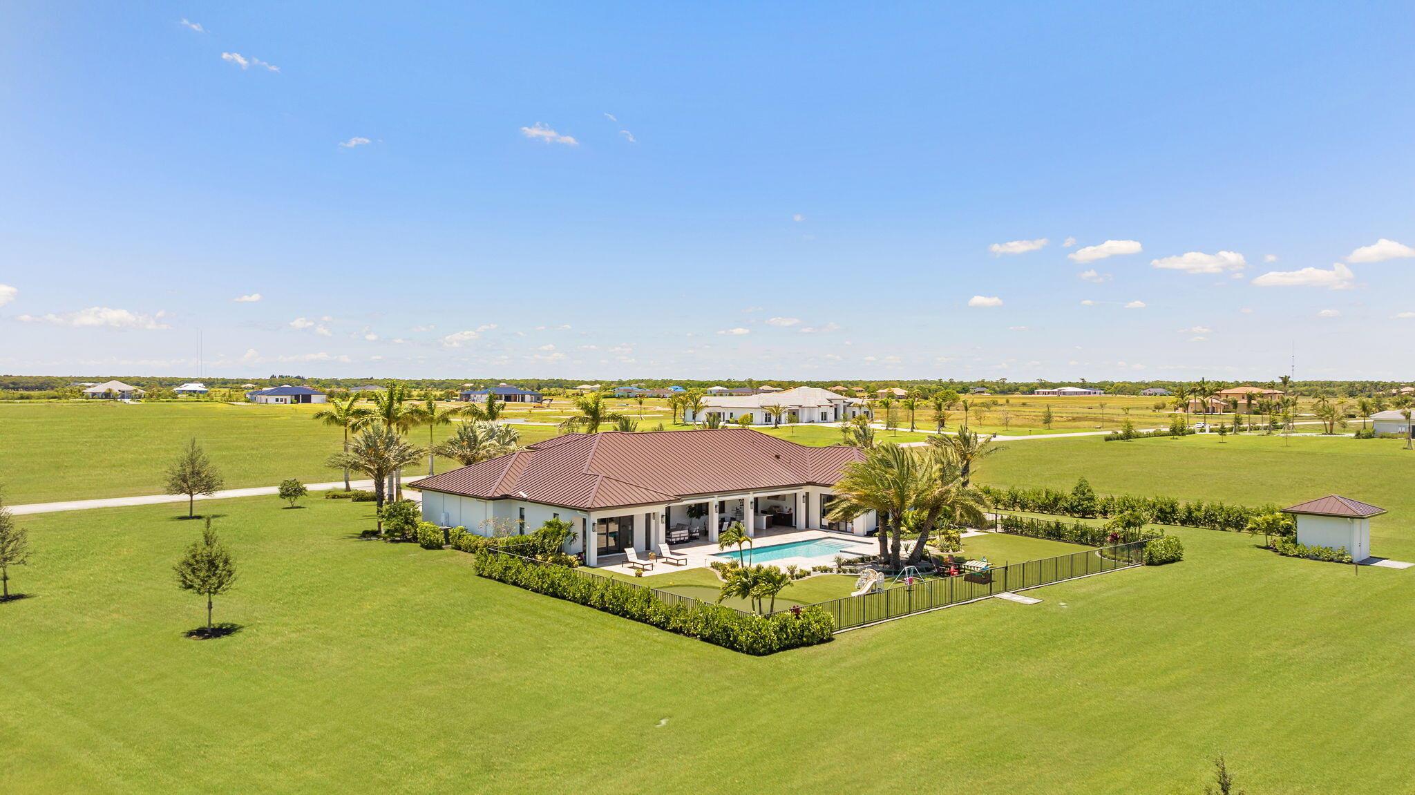 FOX GROVE (AKA MEADOW RUN - Residential