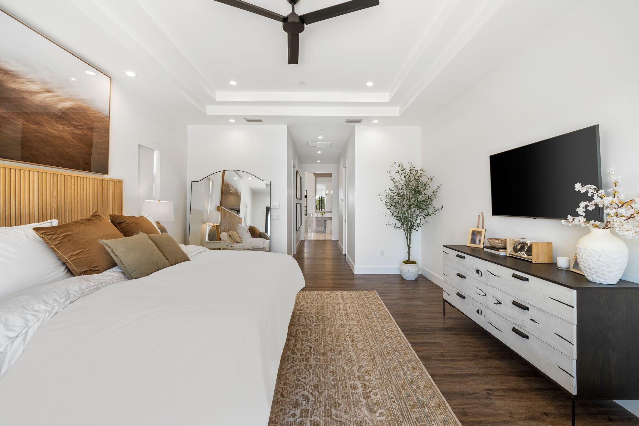 FOX GROVE (AKA MEADOW RUN - Residential