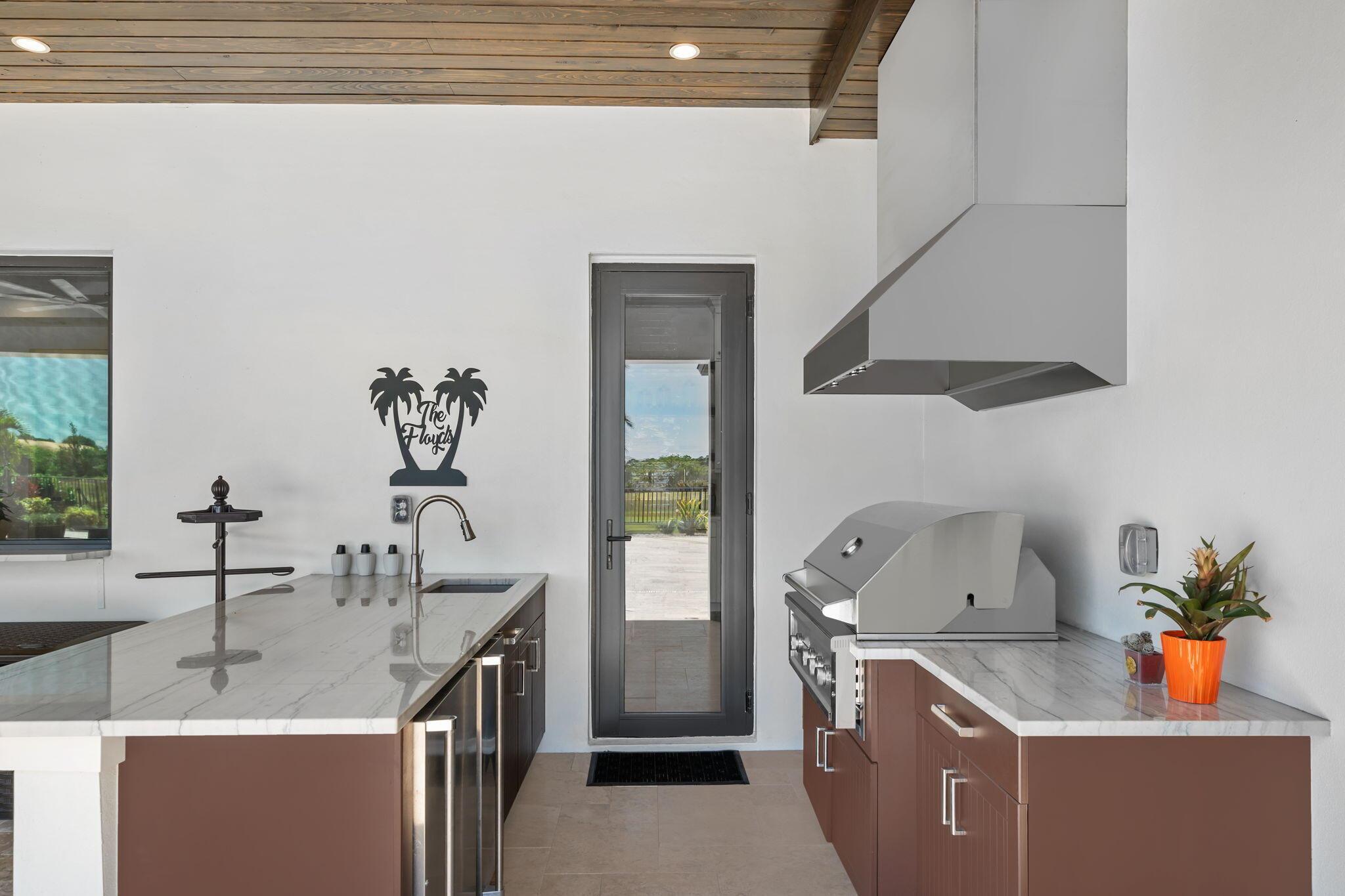 FOX GROVE (AKA MEADOW RUN - Residential