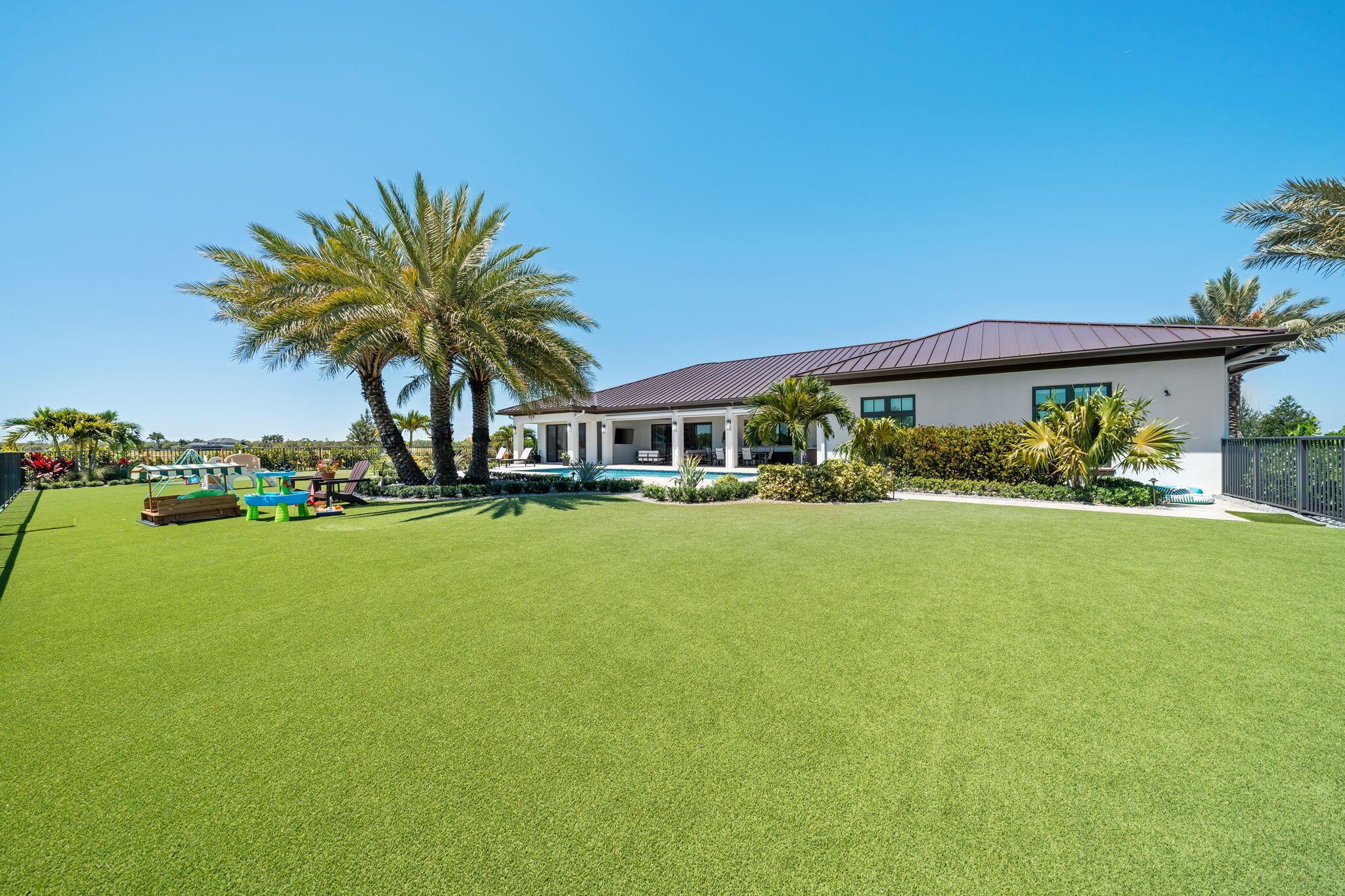 FOX GROVE (AKA MEADOW RUN - Residential