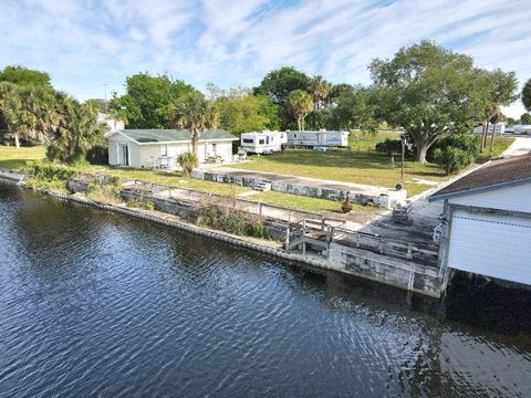 A home in Okeechobee