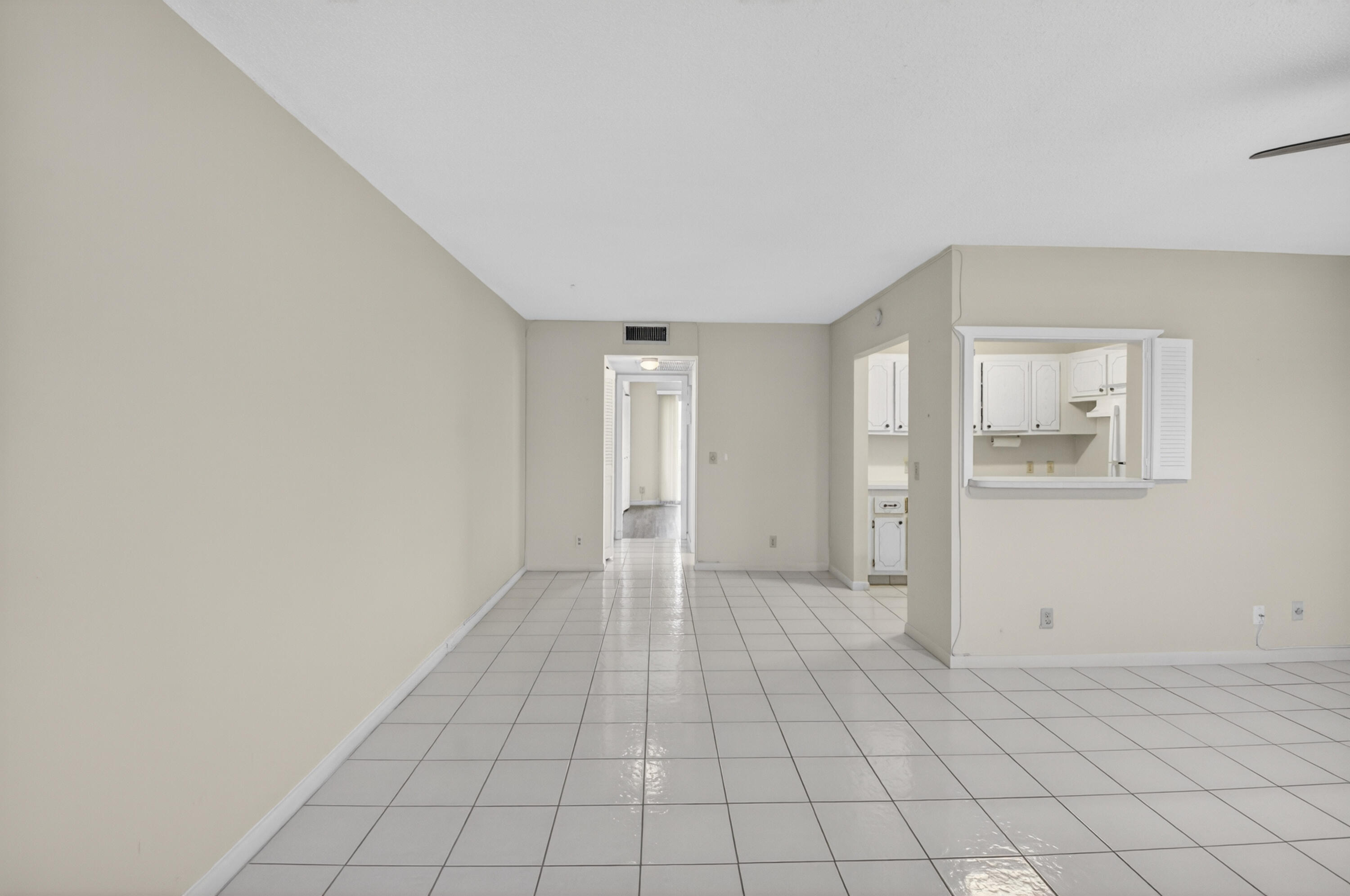 MANSFIELD AT CENTURY VILLAGE CONDO - Residential Lease