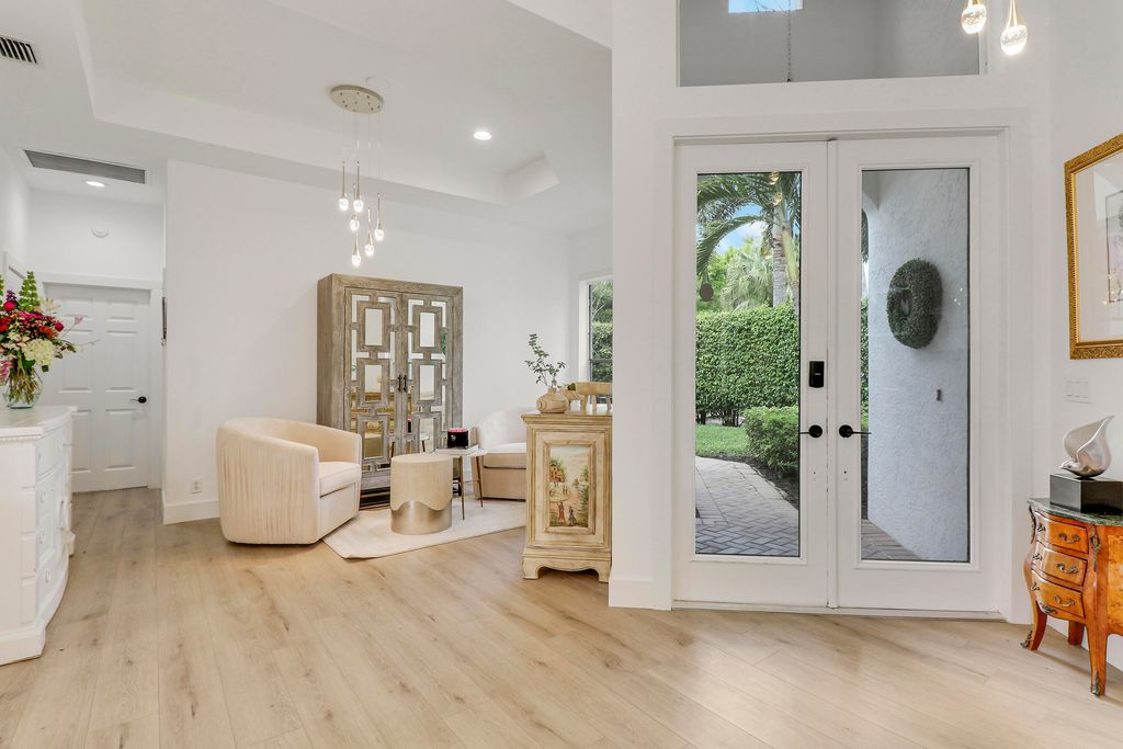 Photo of 117 Sunset Bay Drive, Palm Beach Gardens, FL 33418 (MLS # R10964027)