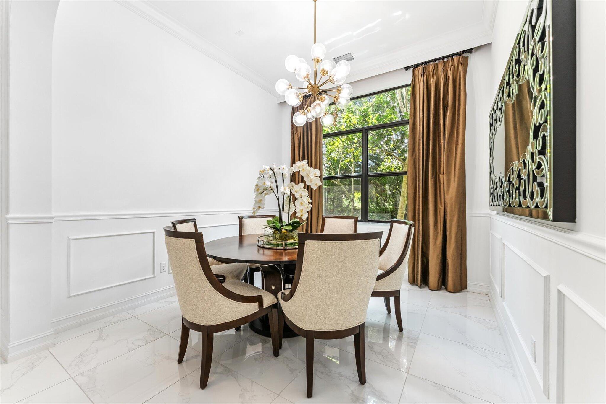 8628 Grand Prix Lane, Boynton Beach, FL, 33472/$1,460,000 3 8628 Grand Prix Lane