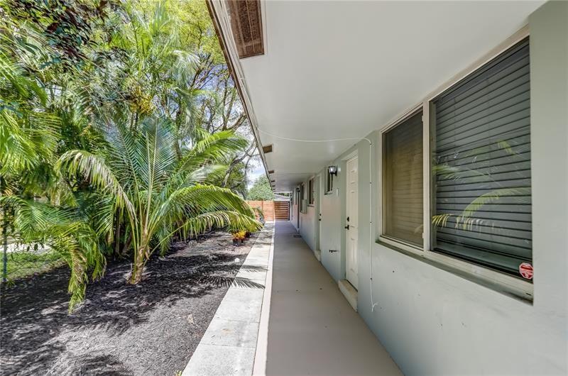 POINSETTIA HEIGHTS - Residential Lease