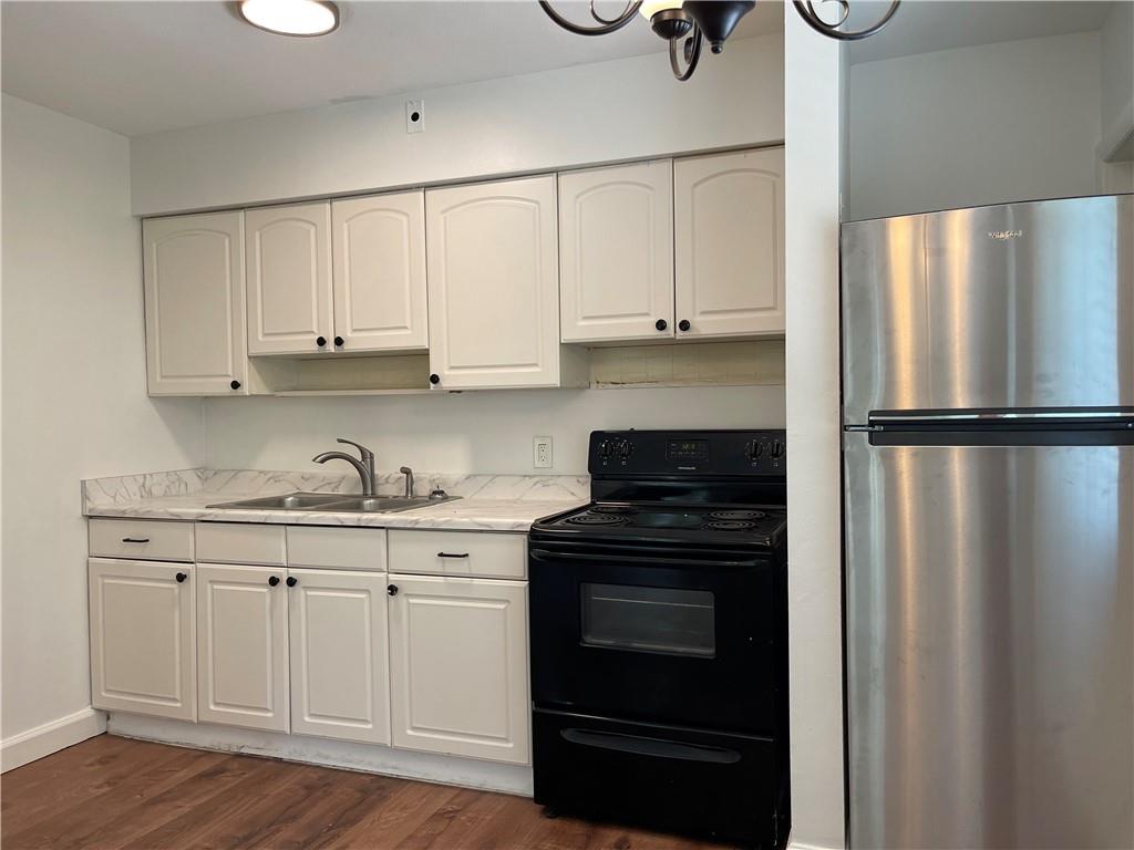 POINSETTIA HEIGHTS - Residential Lease