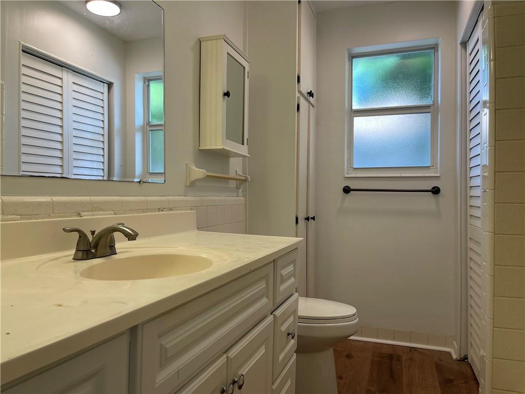 POINSETTIA HEIGHTS - Residential Lease