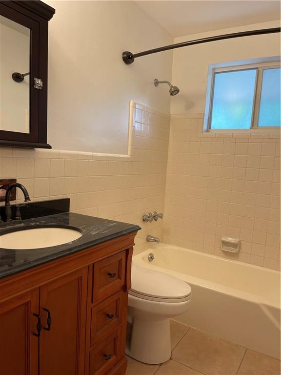 POINSETTIA HEIGHTS - Residential Lease