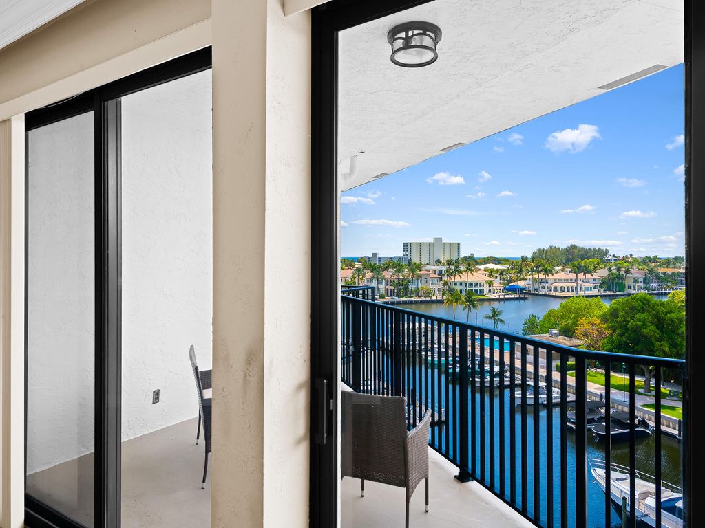 Photo of 1035 S Federal Highway #Ph-3, Delray Beach, FL 33483 (MLS # B26028150)