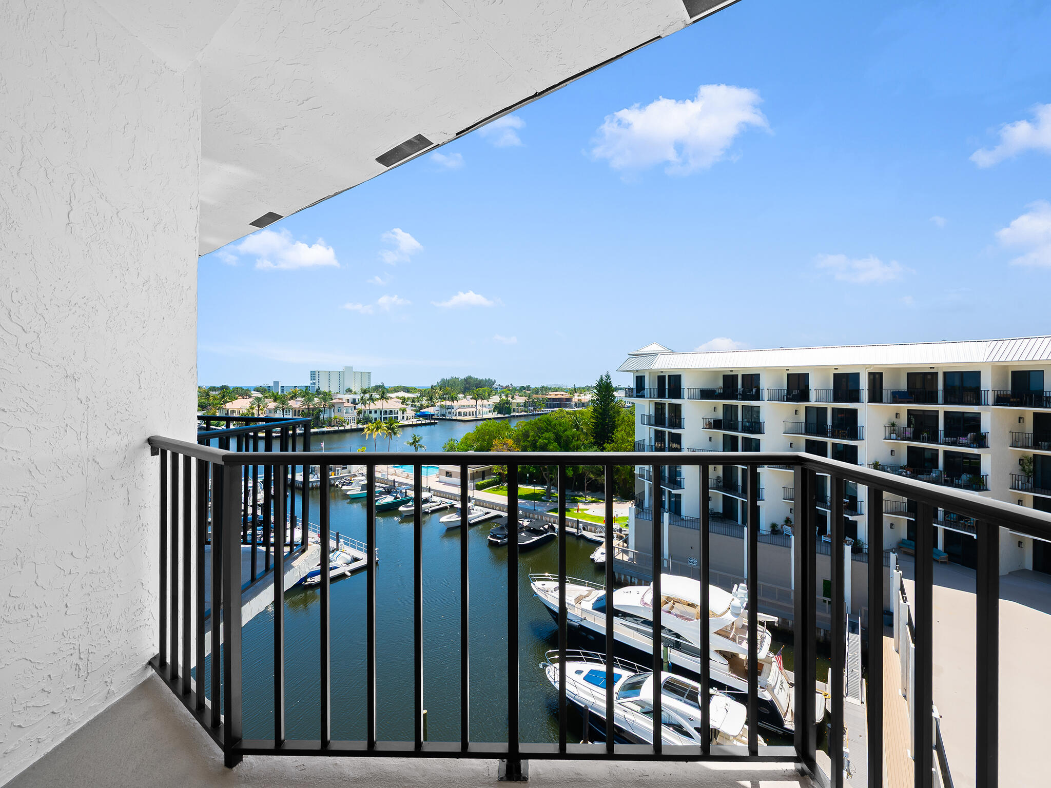 DELRAY HARBOR CLUB - Residential