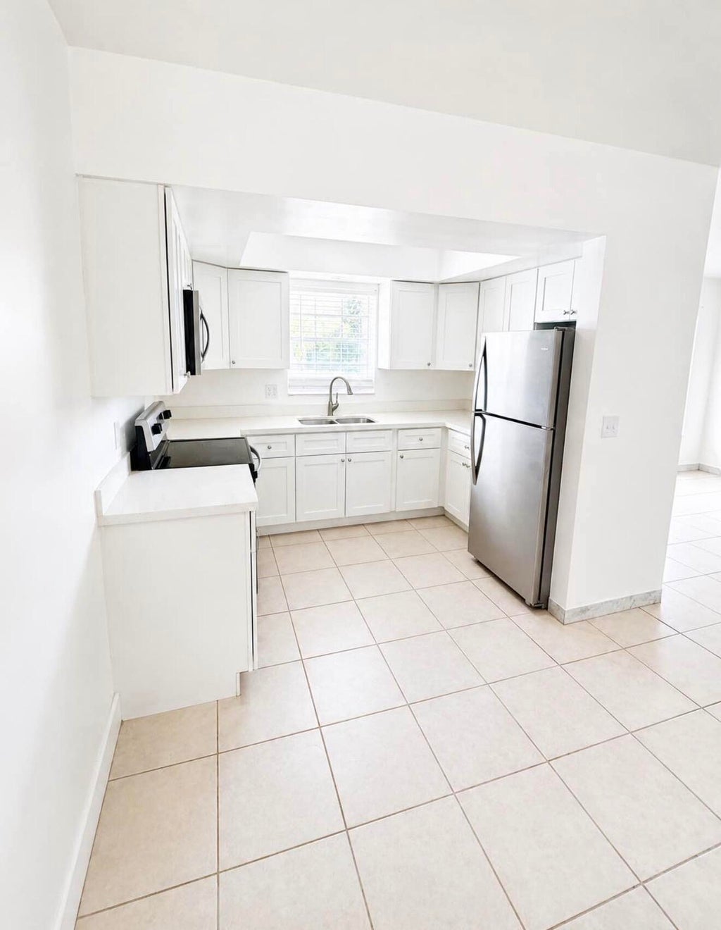 Photo of 1017 NW 30TH Court #5, Wilton Manors, FL 33311 (MLS # B26079083)