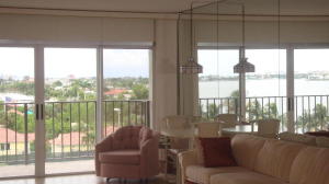 LAKE HARBOUR TOWERS EAST - Residential