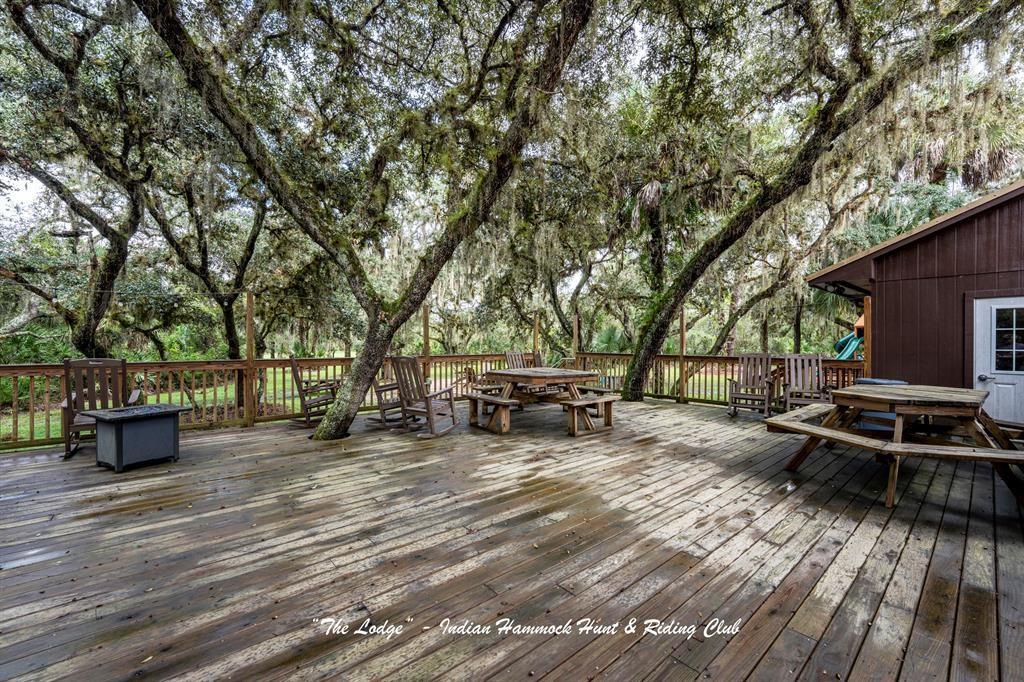 Indian Hammock Hunt & Rid - Land