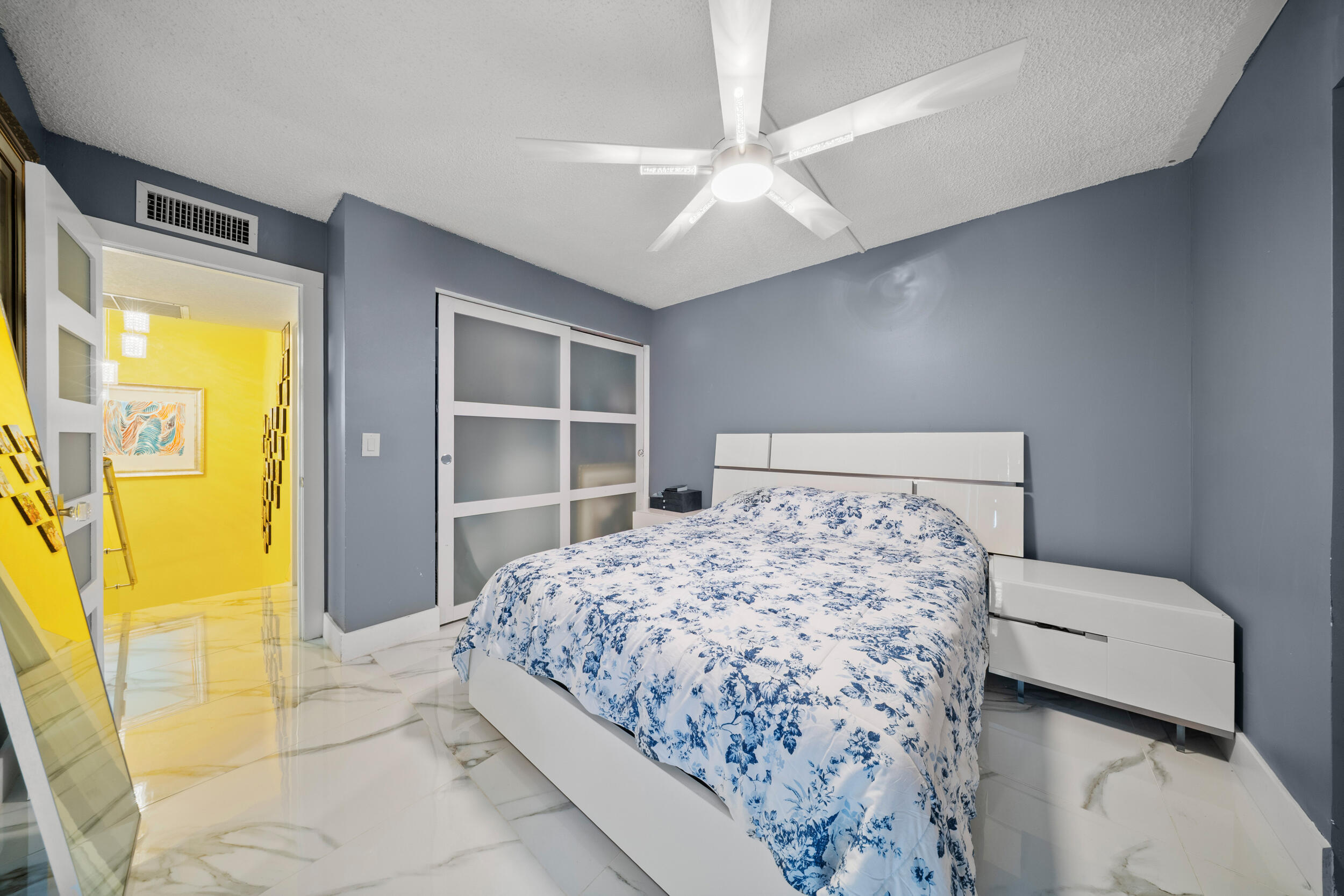 FOREST LAKES - Residential