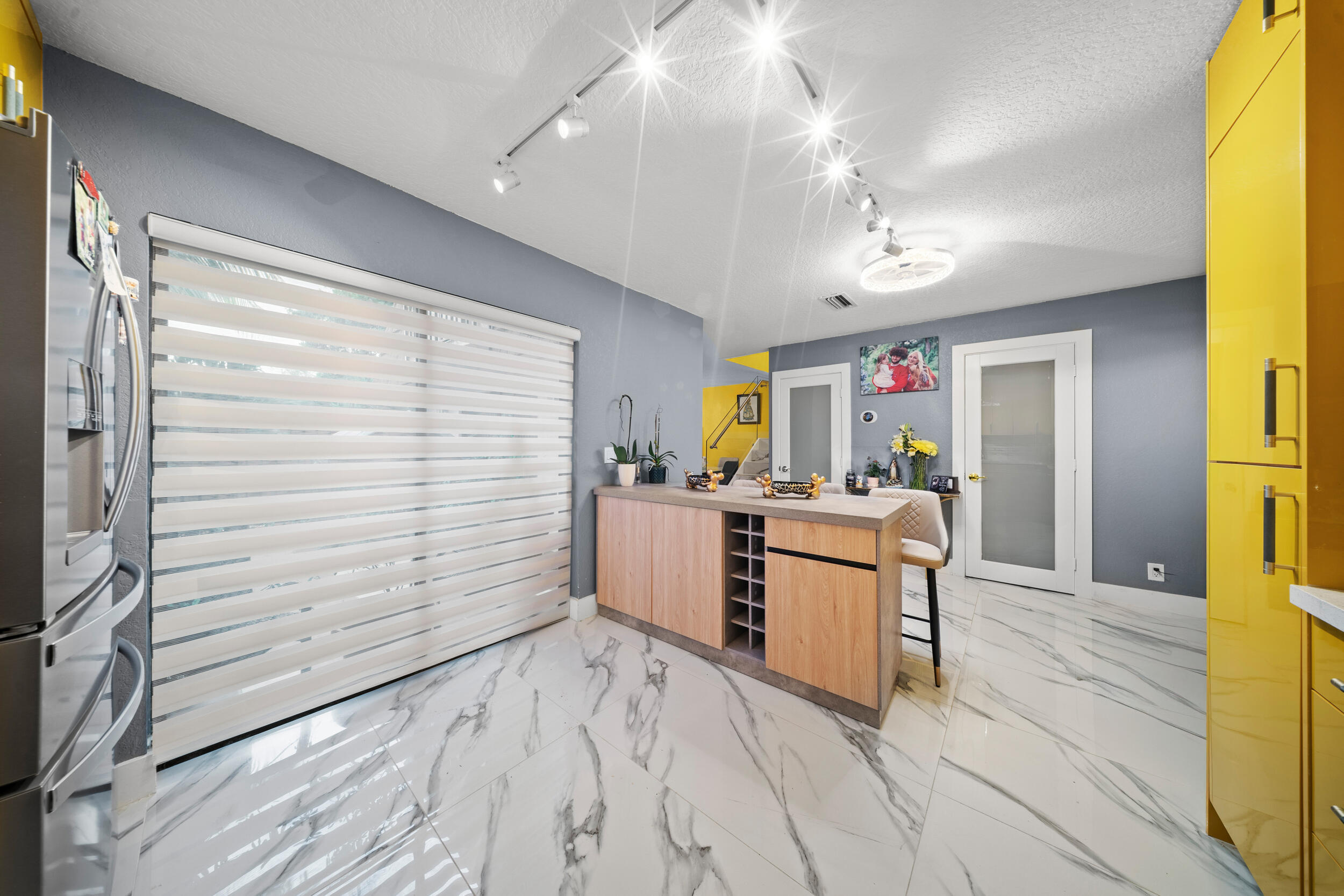 FOREST LAKES - Residential