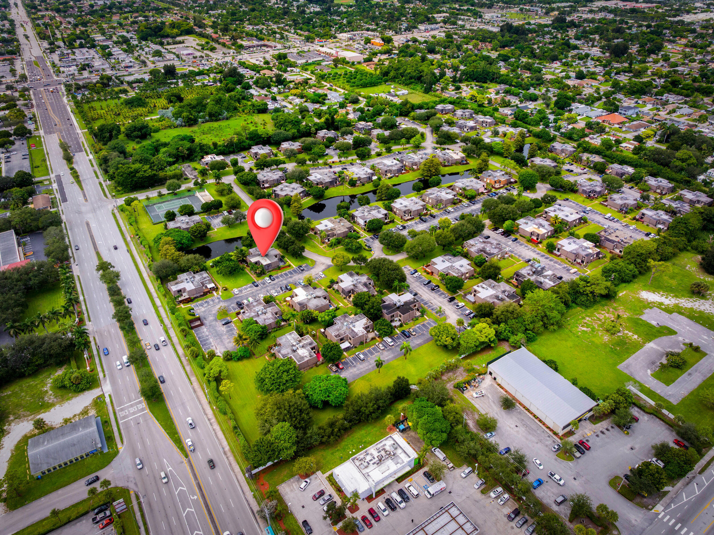 FOREST LAKES - Residential