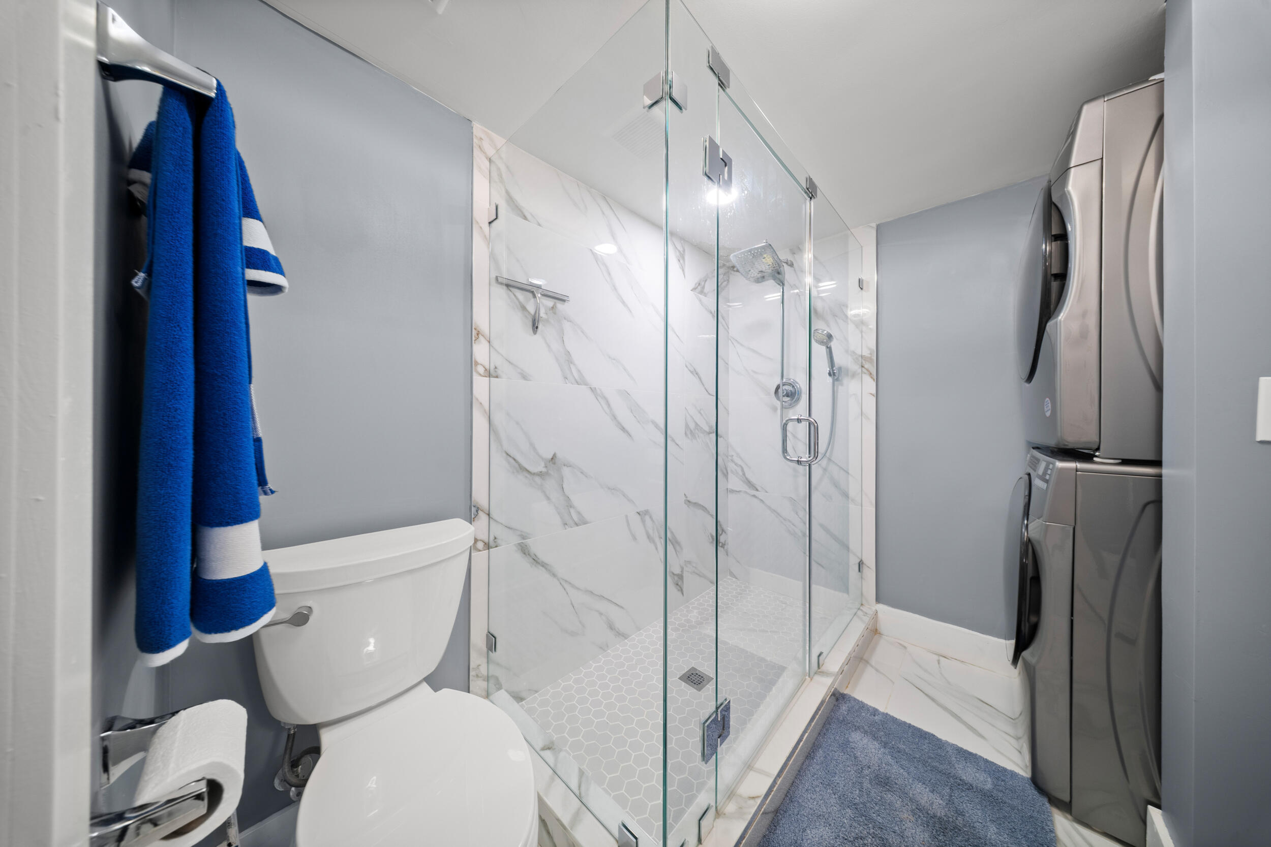 FOREST LAKES - Residential