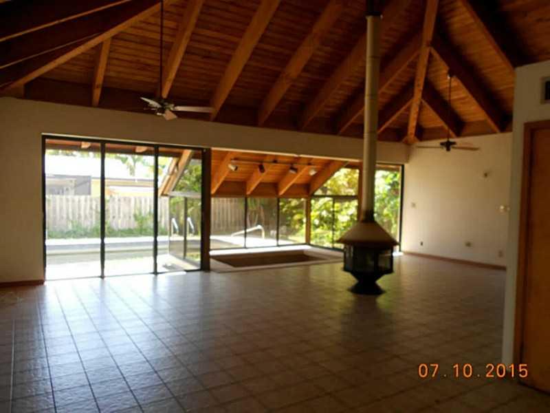 JACARANDA LAKES SEC 2 95- - Residential