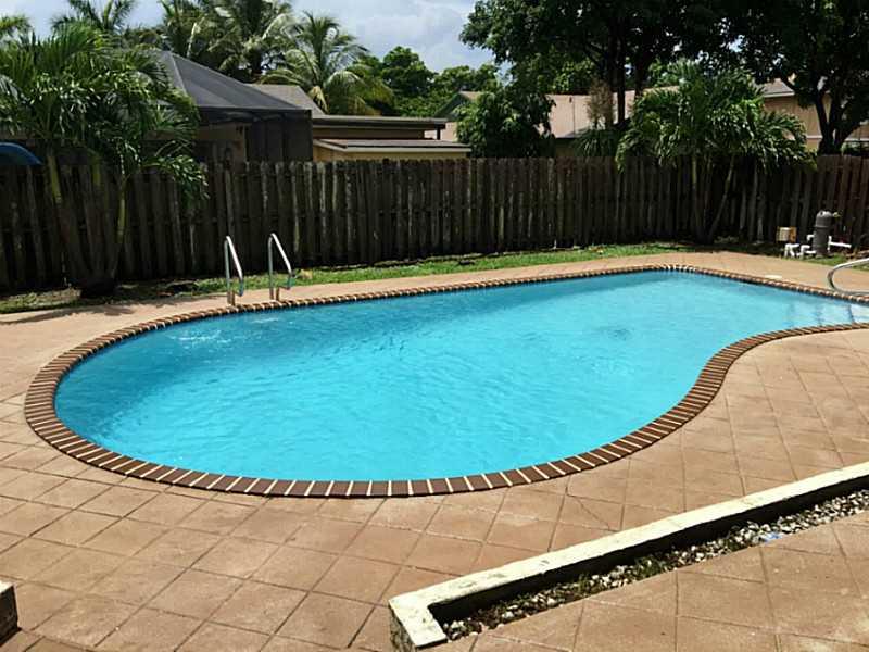 JACARANDA LAKES SEC 2 95- - Residential