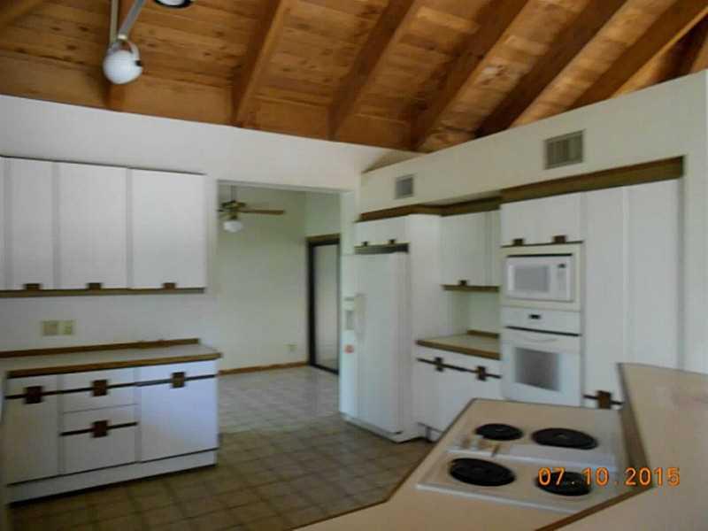 JACARANDA LAKES SEC 2 95- - Residential